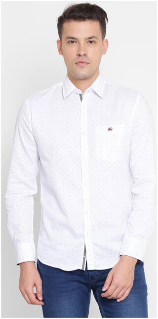 Crimsoune Club Men White Printed Slim Fit Casual Shirt