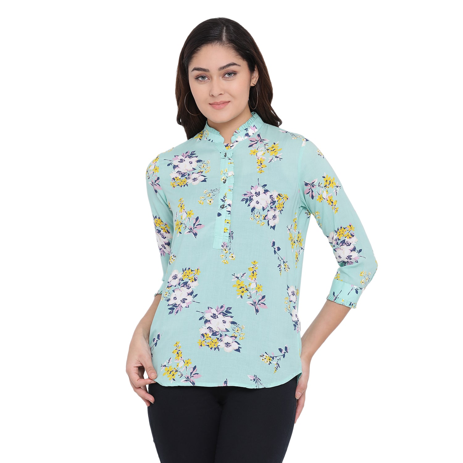 

Crimsoune Club Women Floral Regular top - Green
