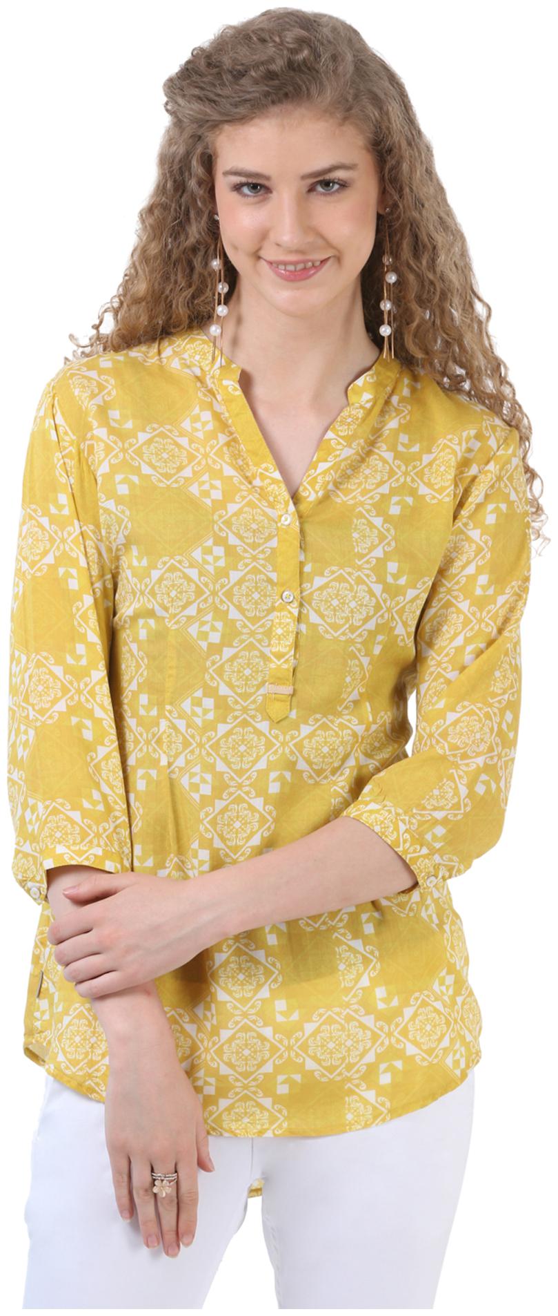 

Crimsoune Club Women Yellow Printed Slim Fit Shirt