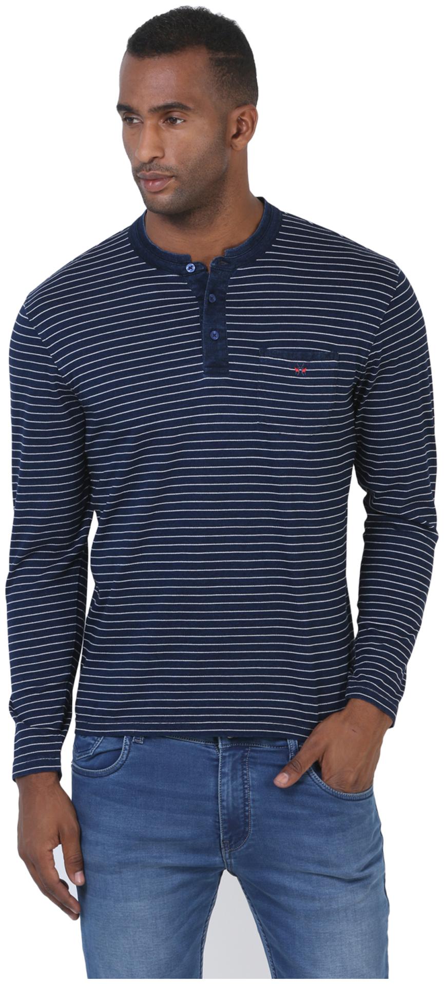 

Crimsoune Club Men Navy blue Slim fit Cotton Round neck T-Shirt - Pack Of 1