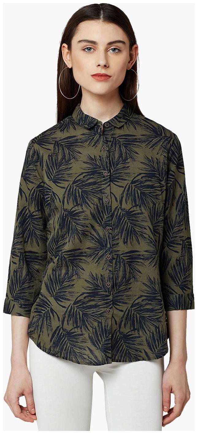 

Crimsoune Club Women Blue Printed Regular Fit Shirt