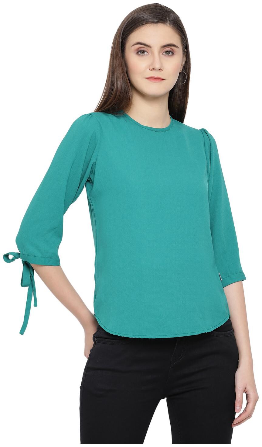 

Crimsoune Club Women Solid Regular top - Green