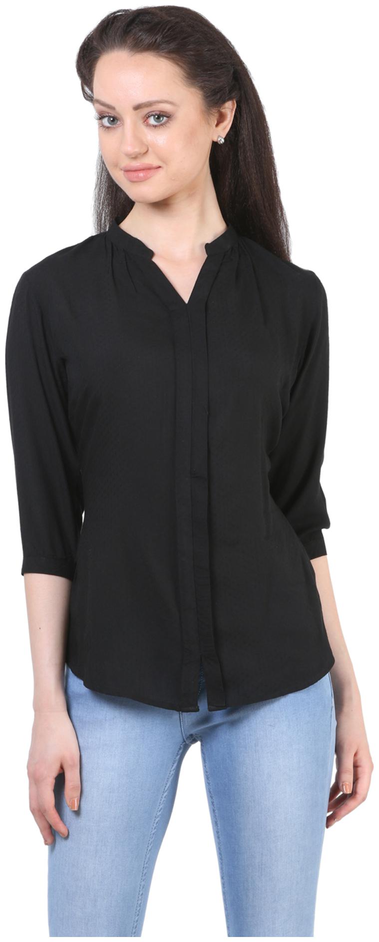 

Crimsoune Club Women Black Solid Slim Fit Shirt