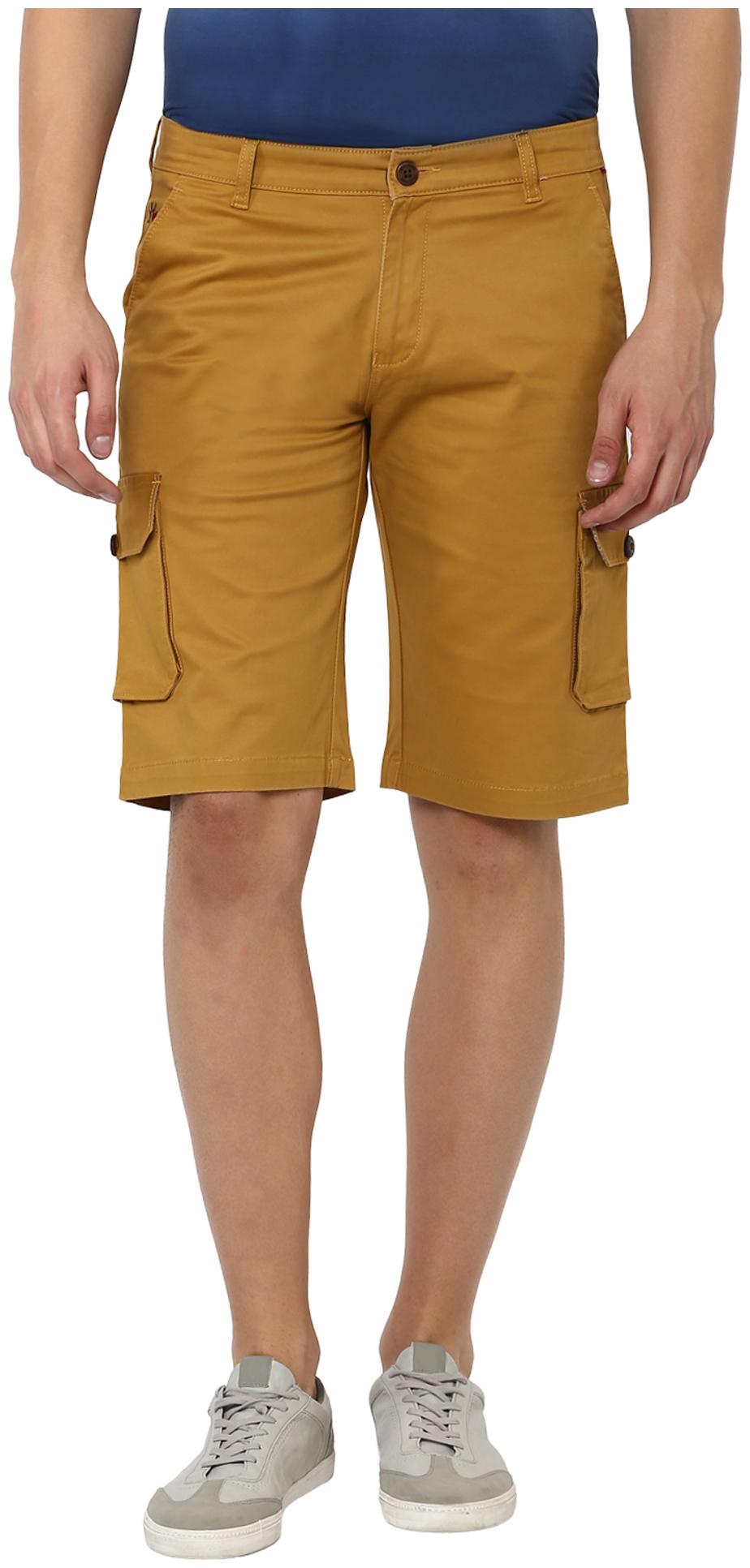 

Crimsoune Club Men Beige Regular Fit Regular Shorts
