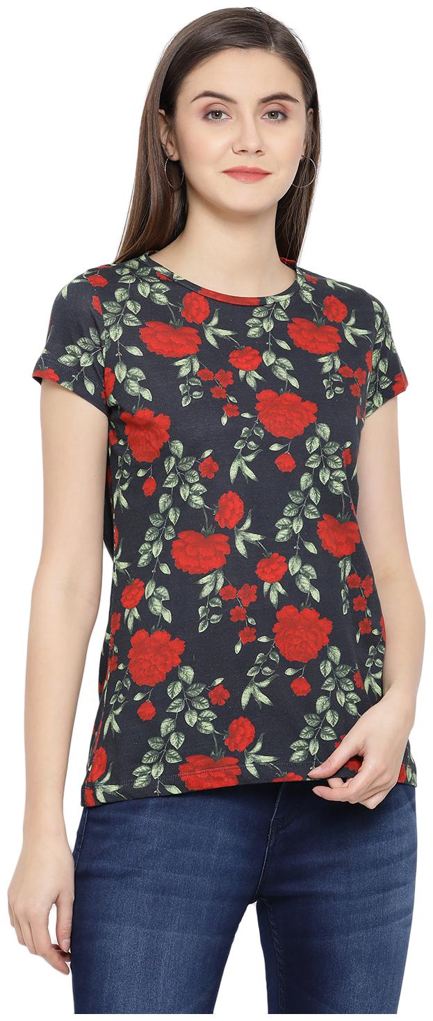

Crimsoune Club Women Black Slim fit Round neck Cotton T shirt