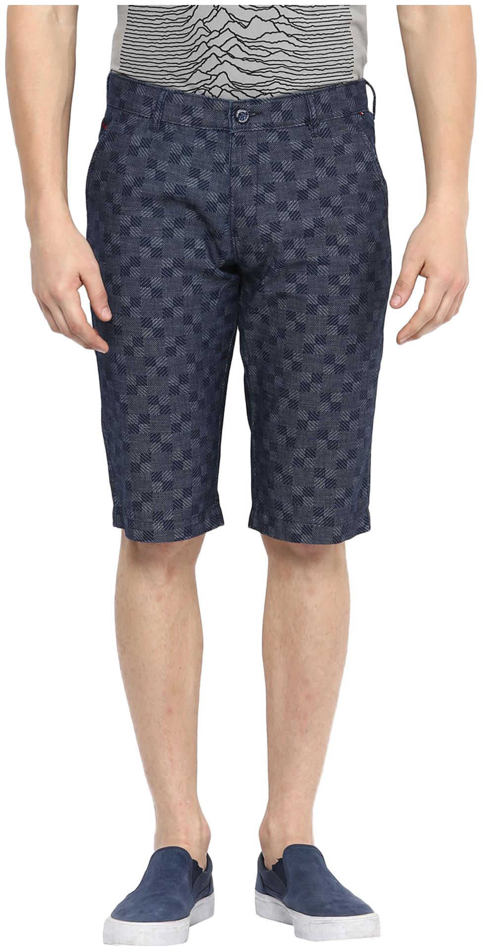 

Crimsoune Club Men Blue Regular Fit Denim Shorts