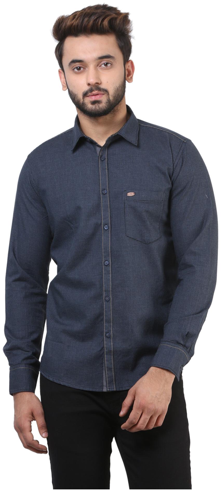 

Crimsoune Club Men Blue Solid Slim Fit Casual Shirt