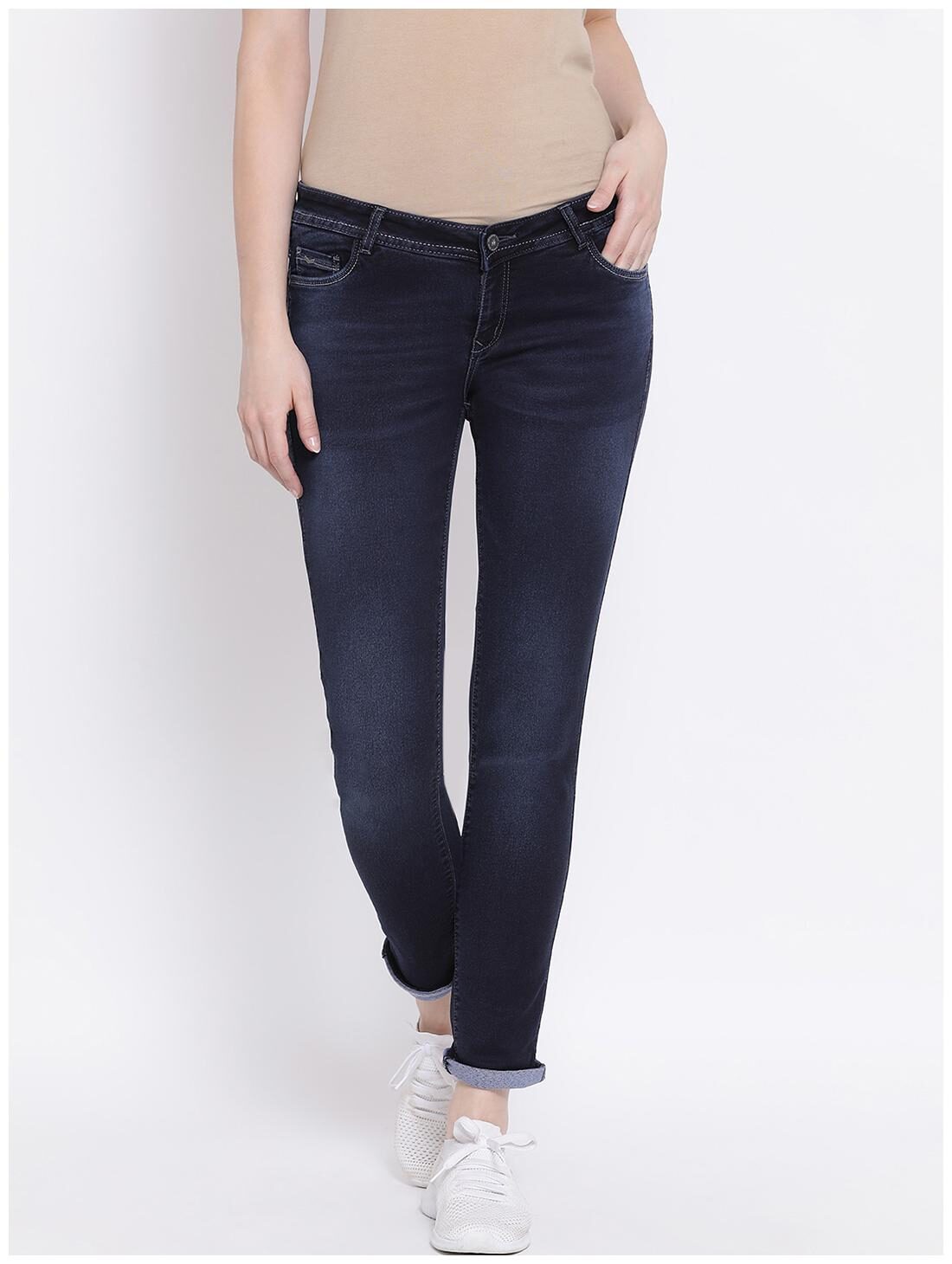 

Crimsoune Club Women Blue Slim fit Jeans
