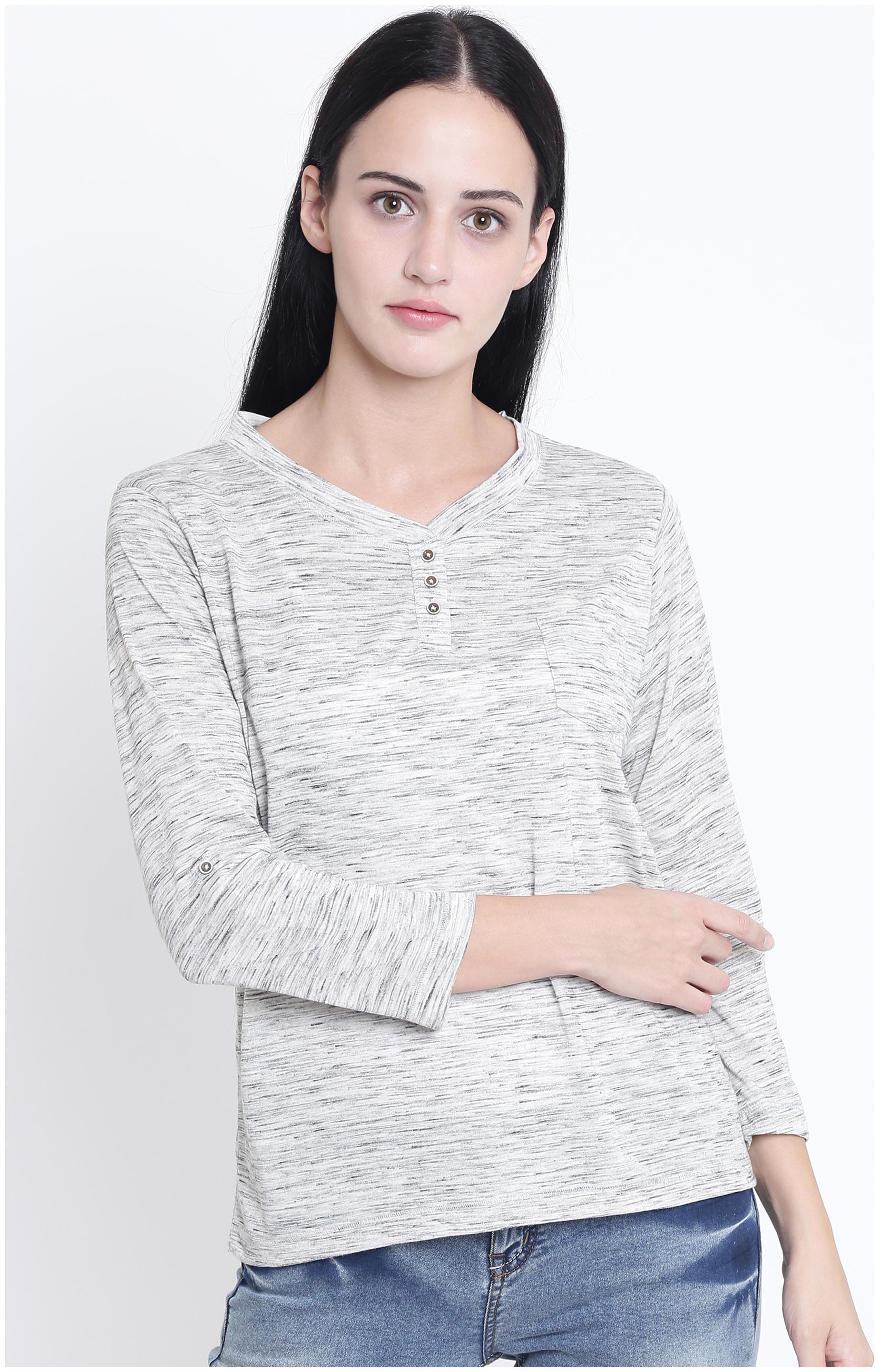 

Crimsoune Club Women Grey Slim fit V neck Cotton T shirt
