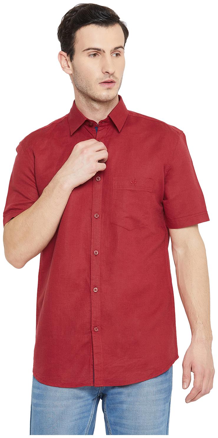 

Crimsoune Club Men Red Solid Slim Fit Casual Shirt