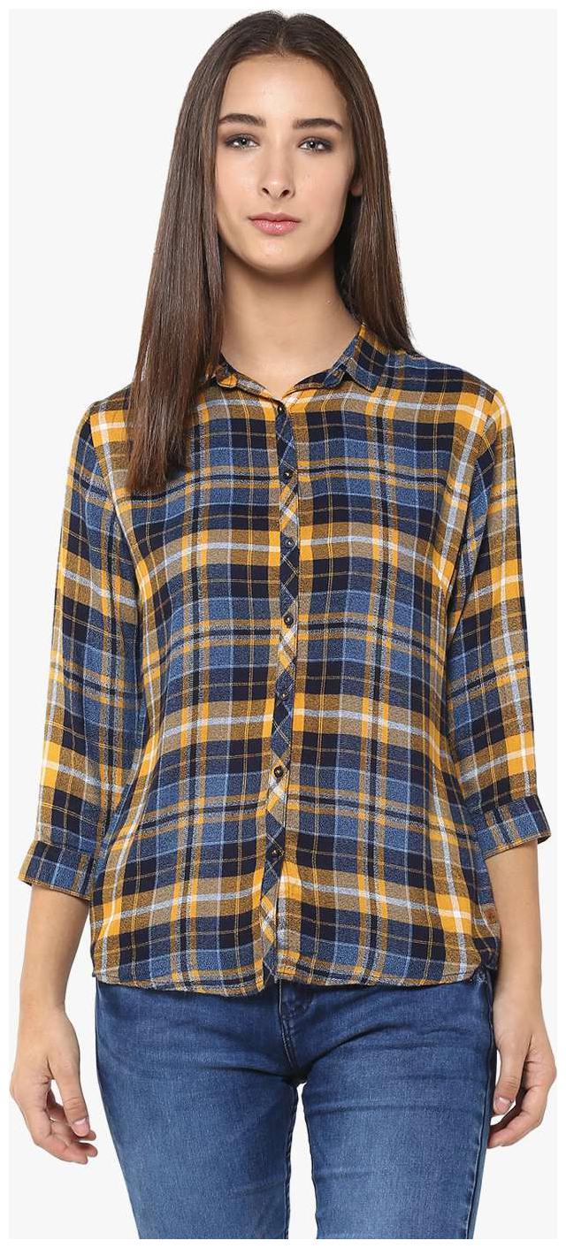 

Crimsoune Club Women Yellow Solid Regular Fit Shirt