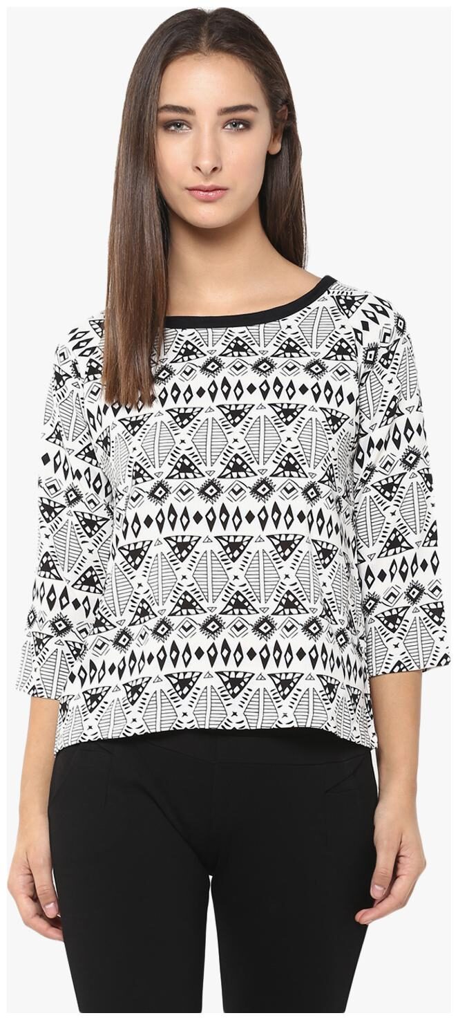 

Crimsoune Club Navy Blue Printed Top