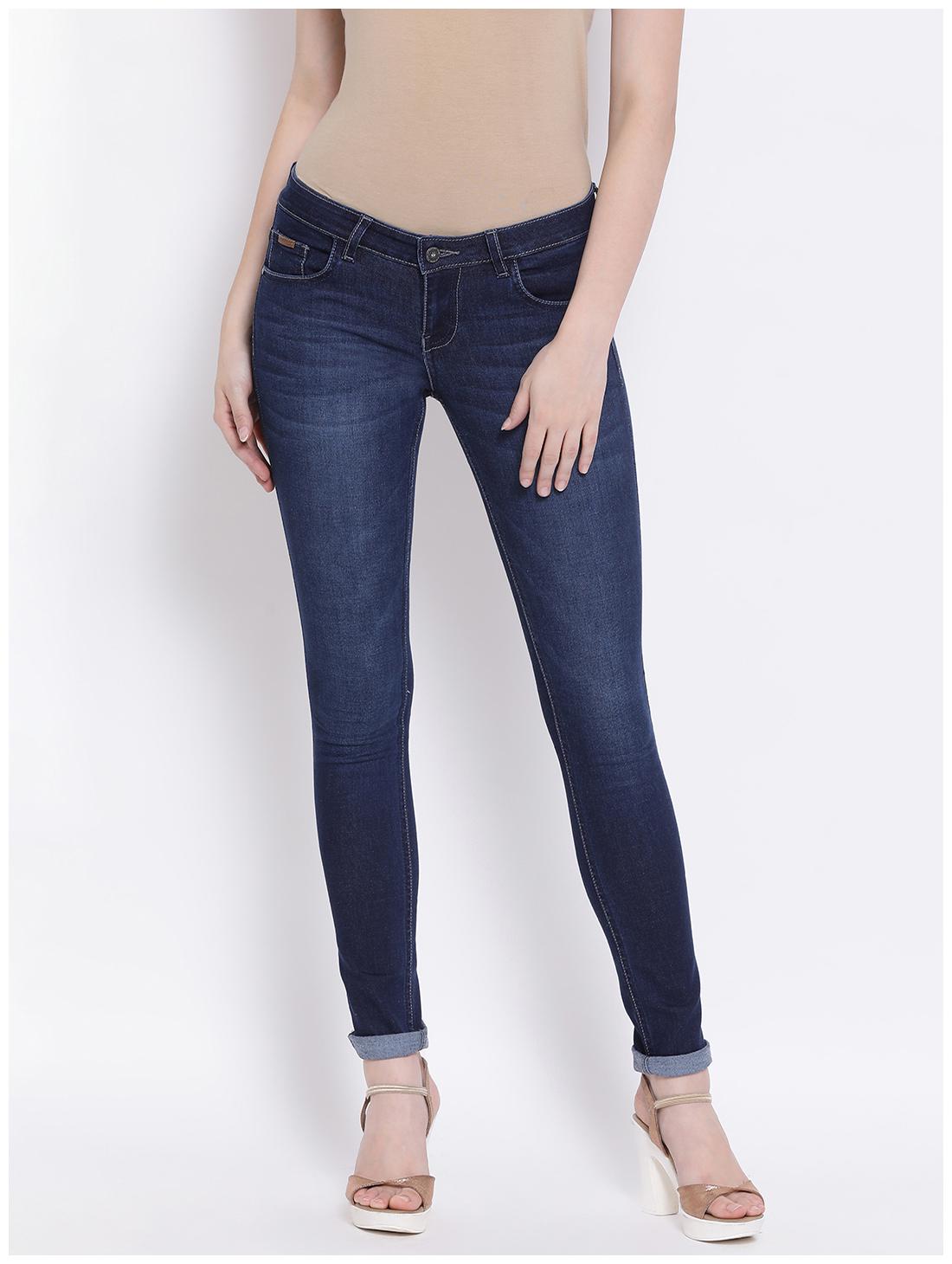 

Crimsoune Club Women Blue Slim fit Jeans