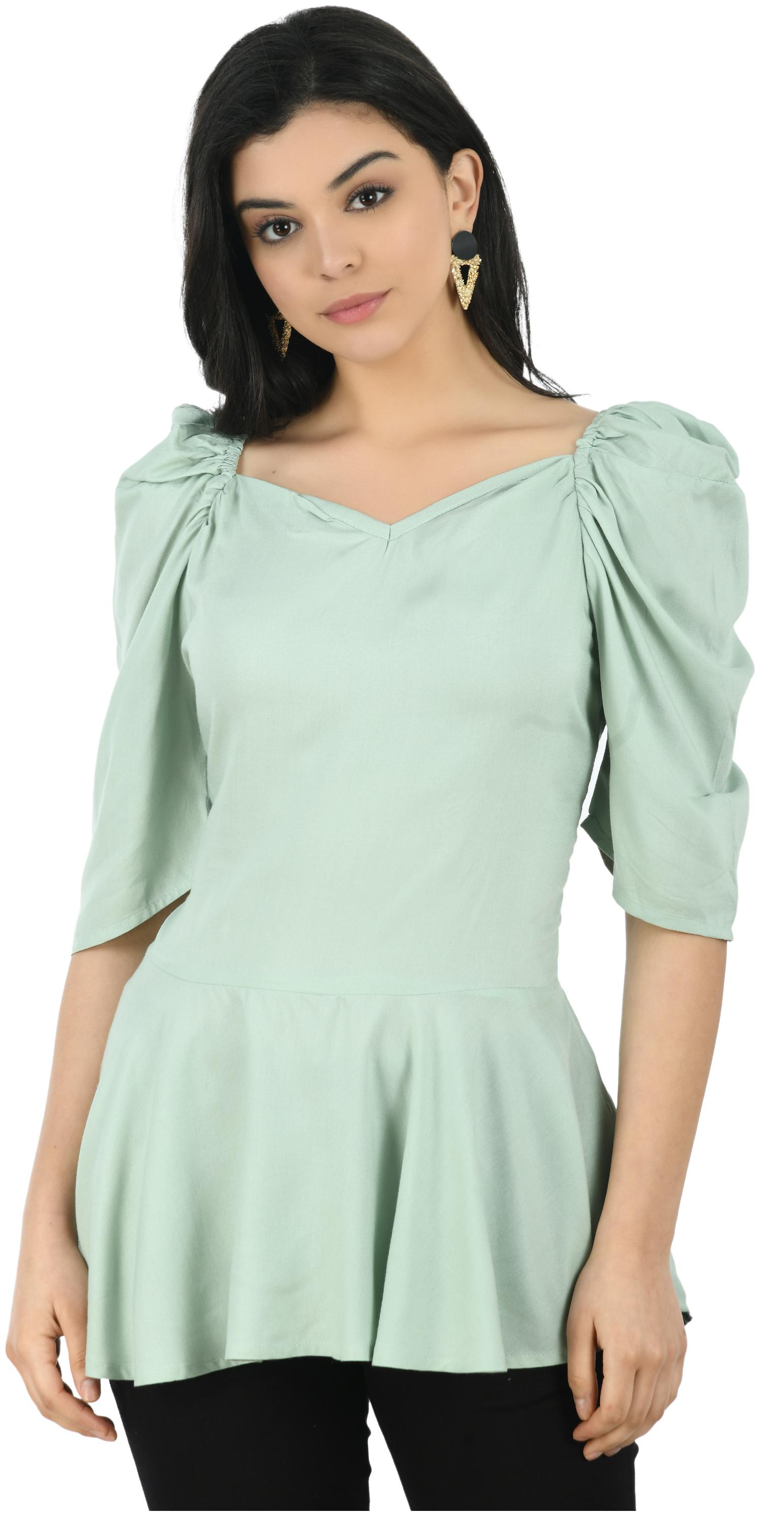 

Cwtch Women Solid Regular top - Green