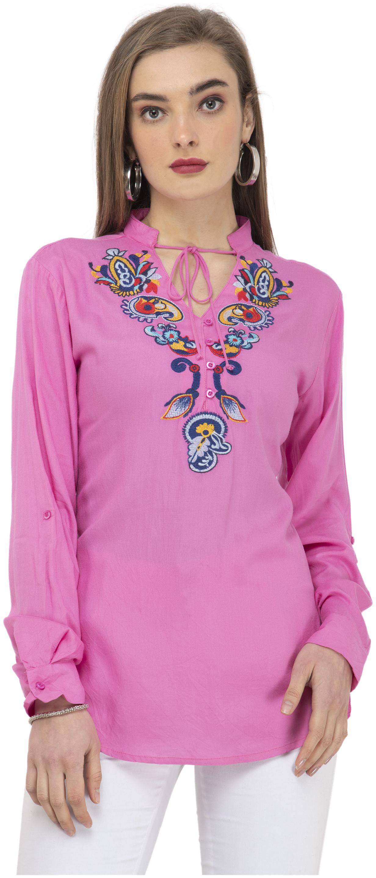 

Cwtch Women Embroidered Regular top - Pink