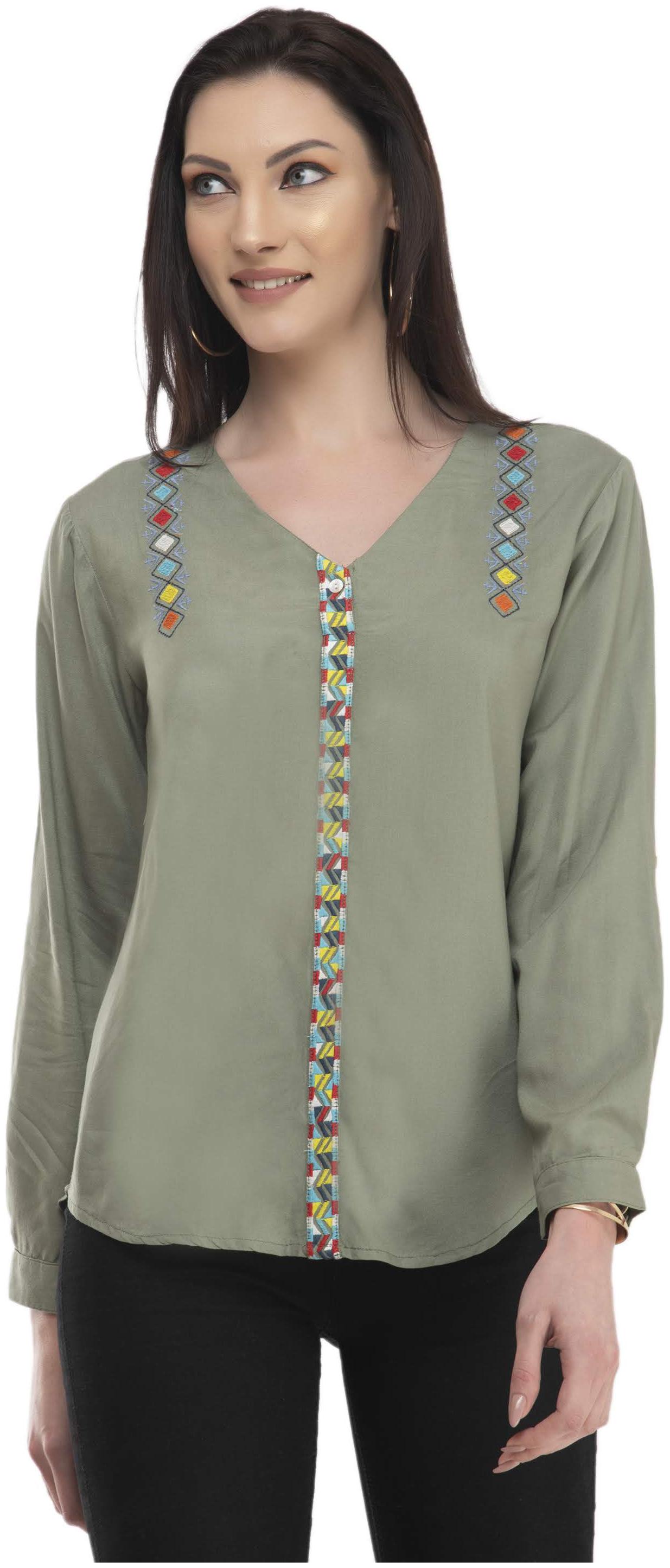 

Cwtch Women Embroidered Regular top - Green