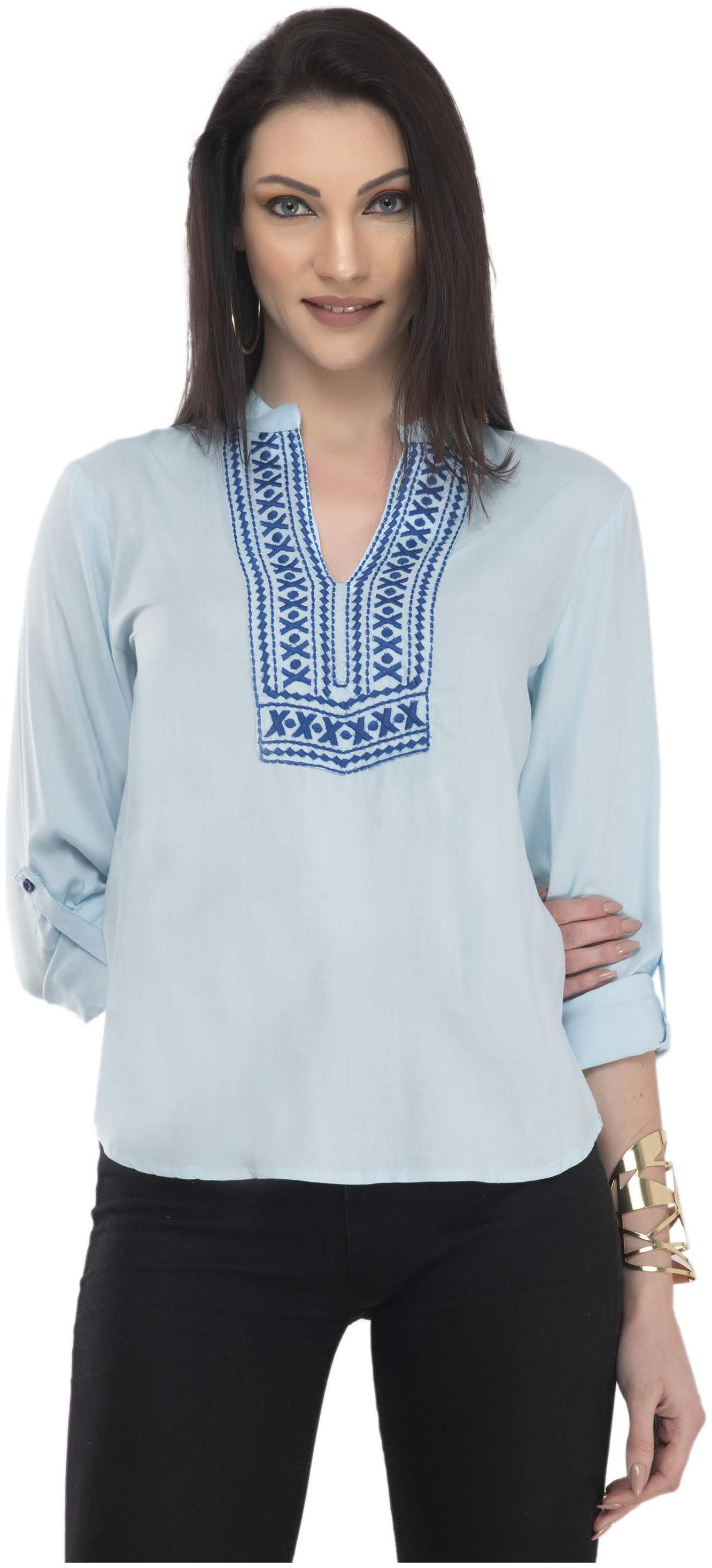 

Cwtch Women Embroidered Regular top - Blue