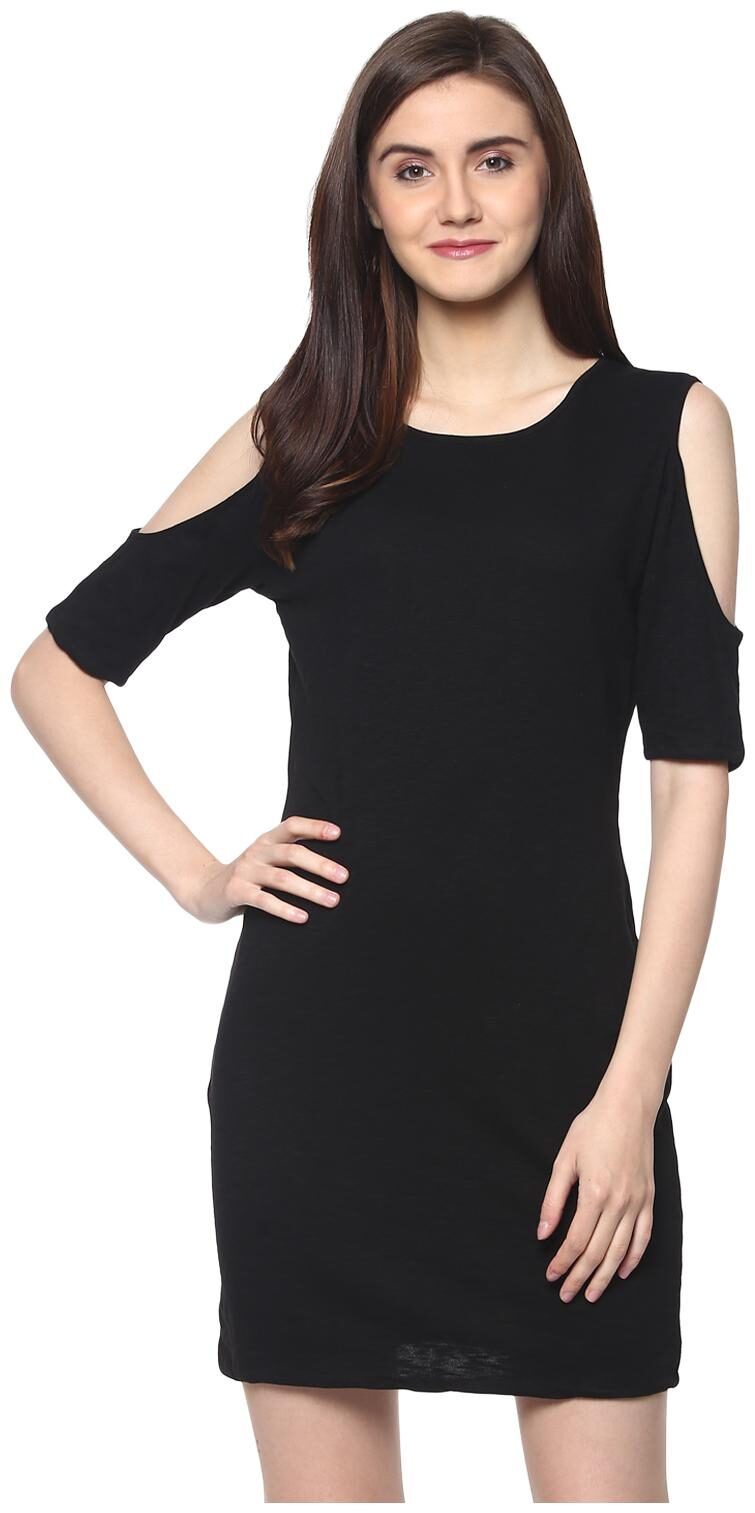 

D amor Black Solid Flared dress