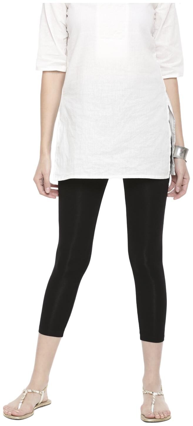 

De Moza Women Three-fourth Solid Leggings