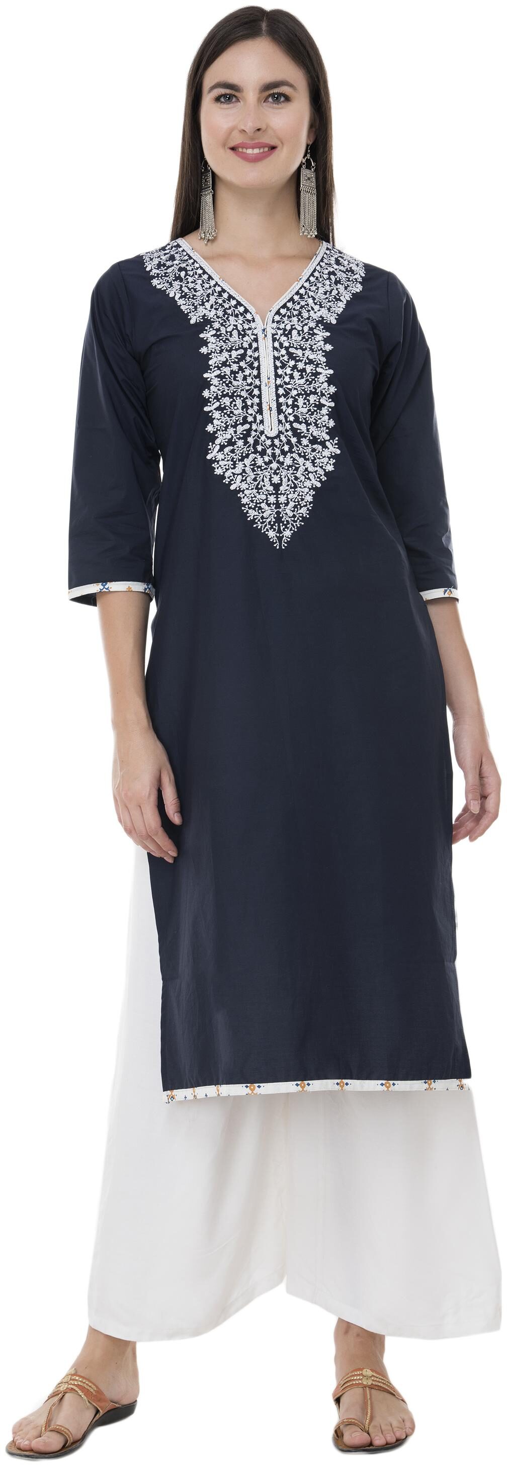 

Dege Women Blue Solid Straight Kurta
