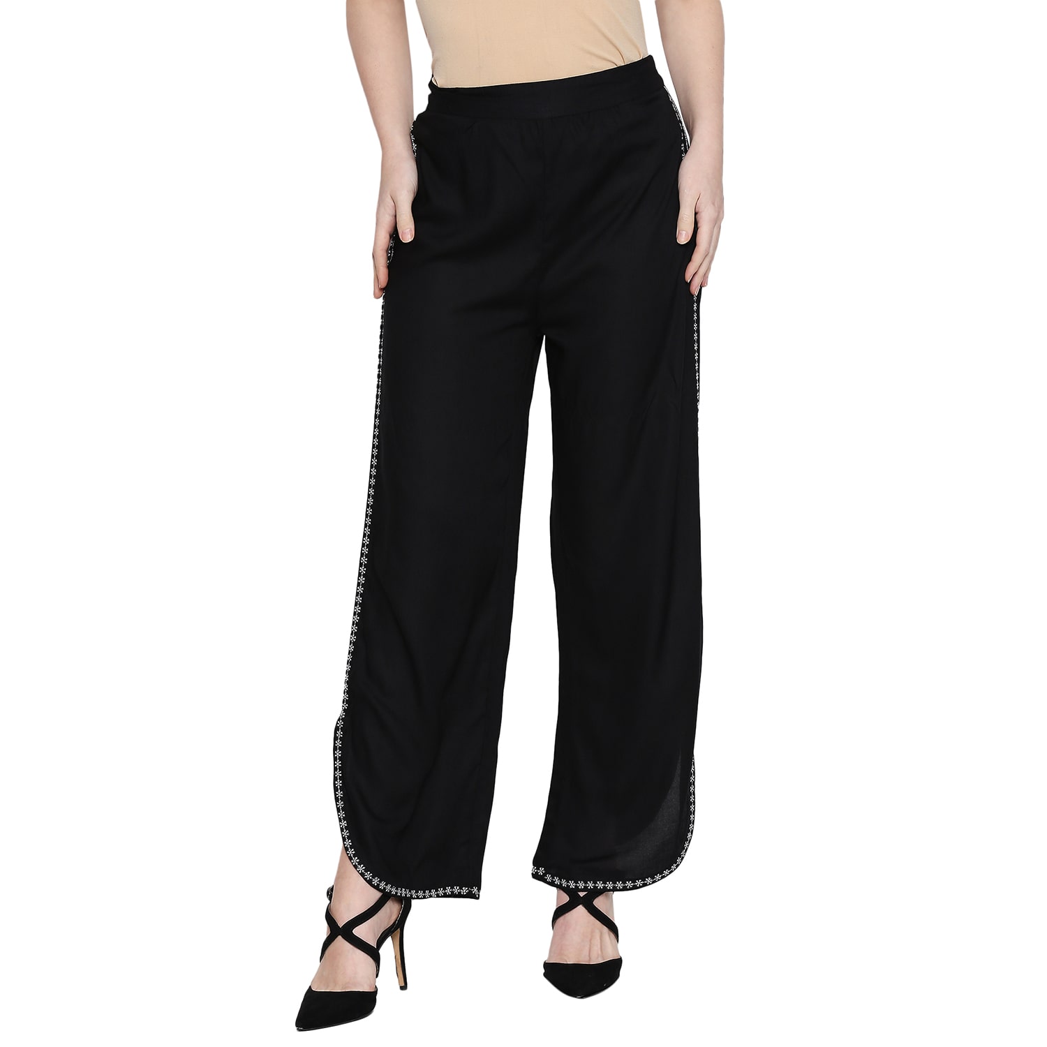 

Desi belle Black Solid Flared Palazzo