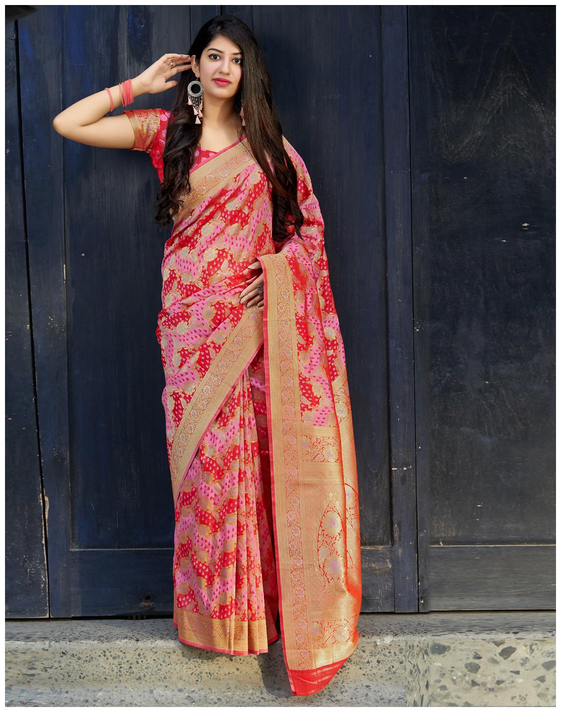 

Desibutik Blended Printed Multicolor Designer Saree