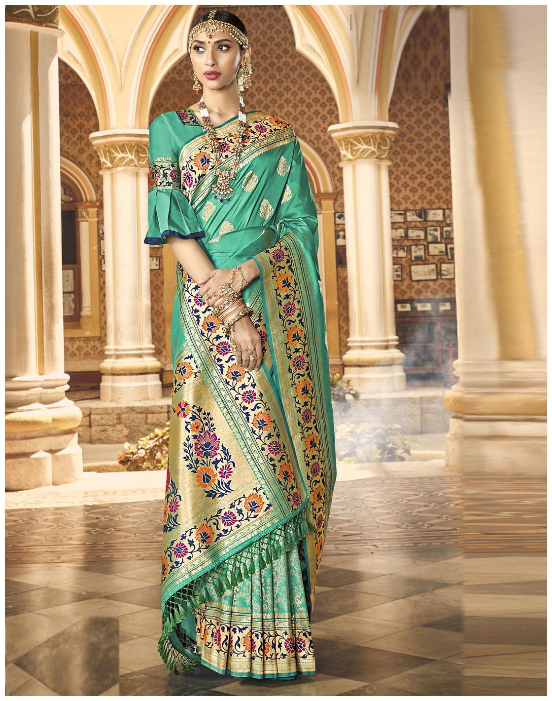 

Desibutik Green Floral Universal Designer Saree With blouse