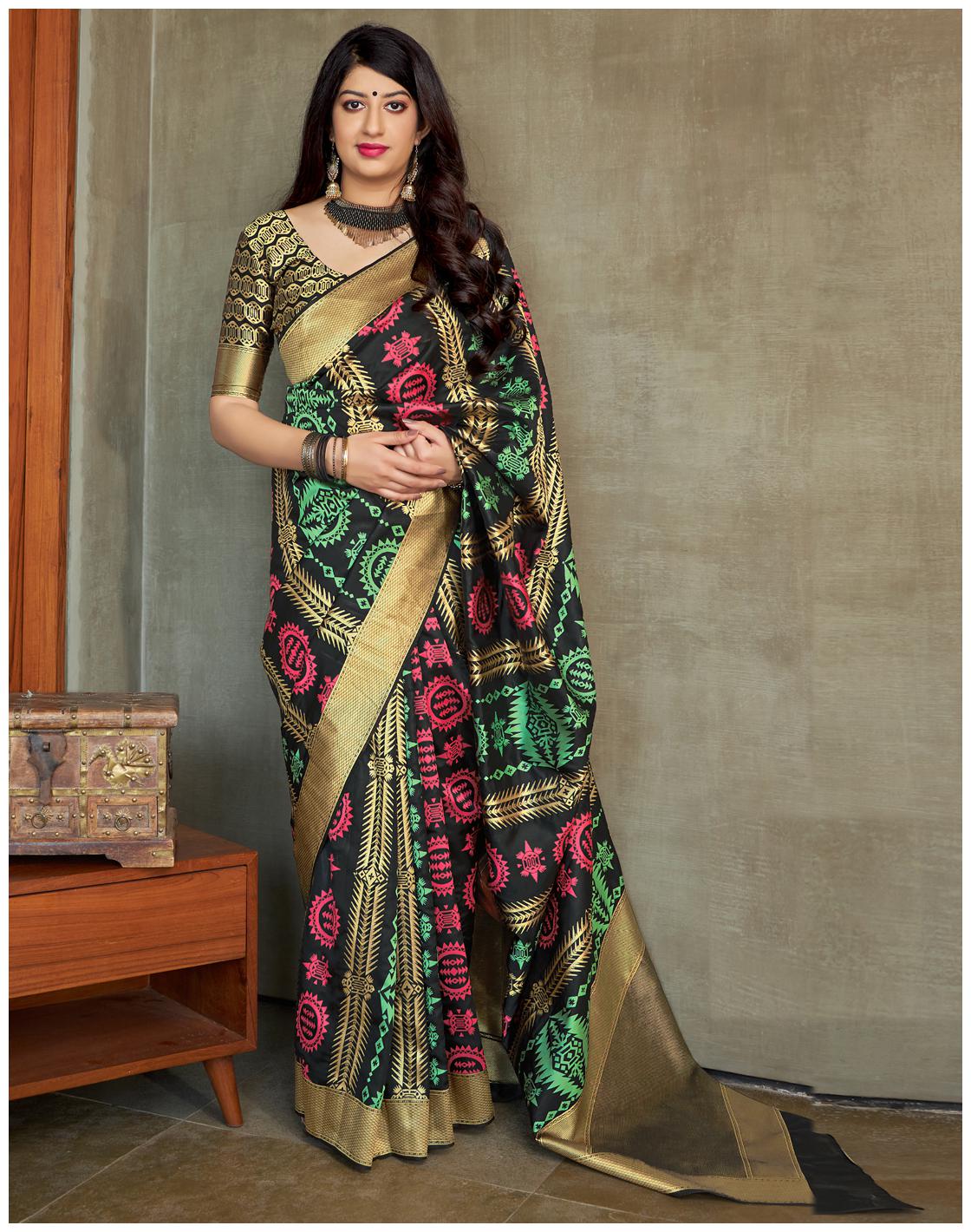 

DesiButik Party Wear Stylish Black Banarasi Silk Saree