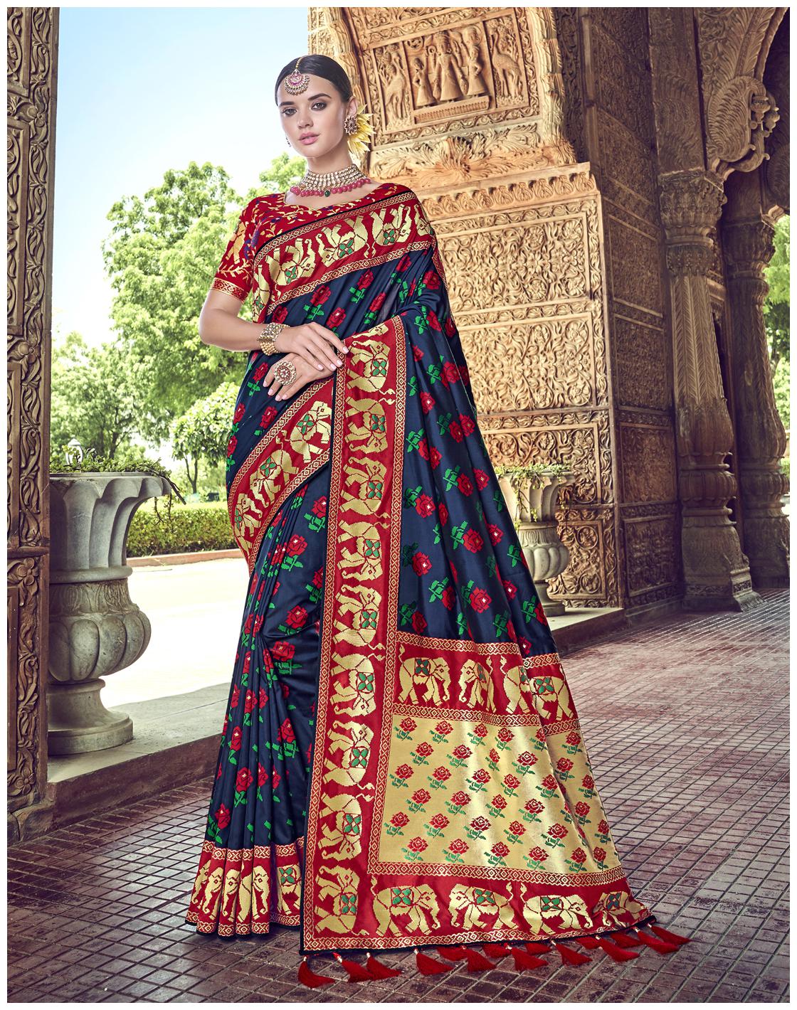 

Desibutik Blue Floral Universal Designer Saree With Blouse With blouse