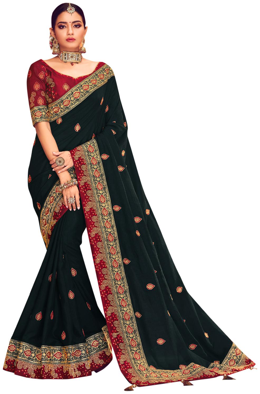 

Desibutik Green Embroidered Universal Designer Saree With Blouse With blouse
