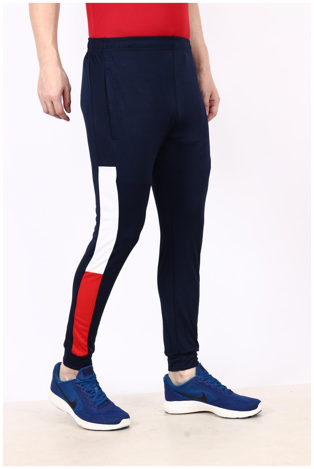 

Deuce Sports Men Blue Solid Regular fit Joggers