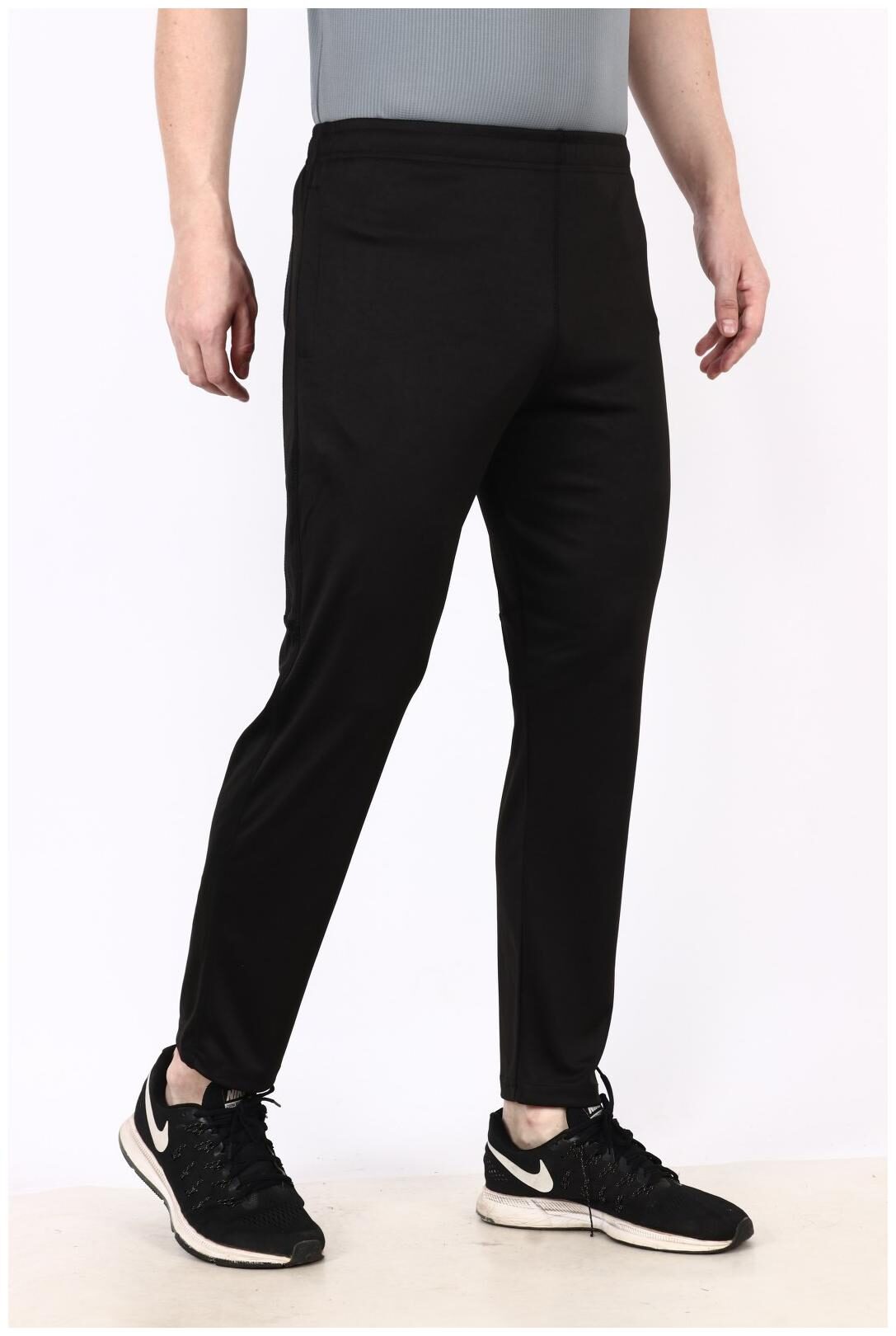 

Deuce Sports Men Black Solid Regular fit Track pants
