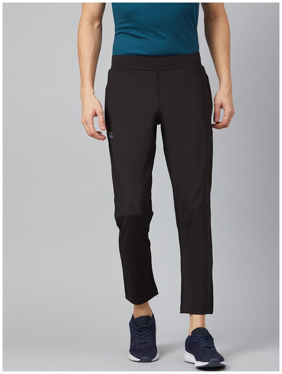 

Dida Men Black Solid Slim fit Track pants