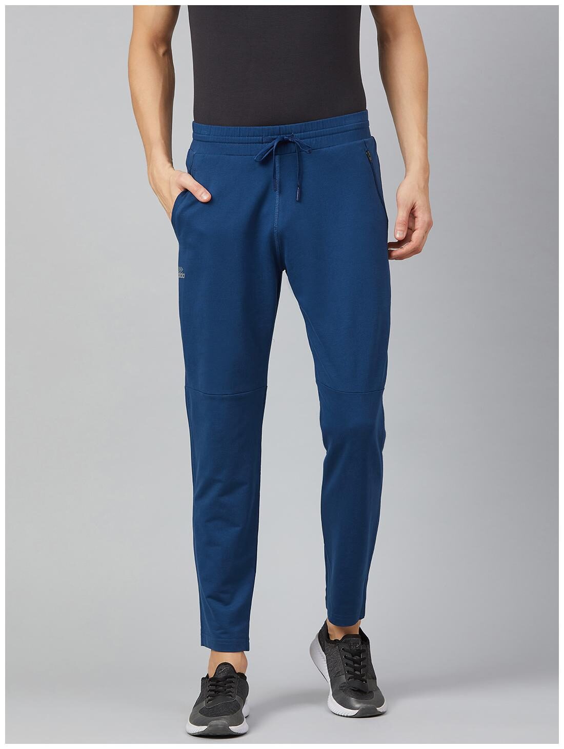 

Dida Men Blue Solid Slim fit Track pants
