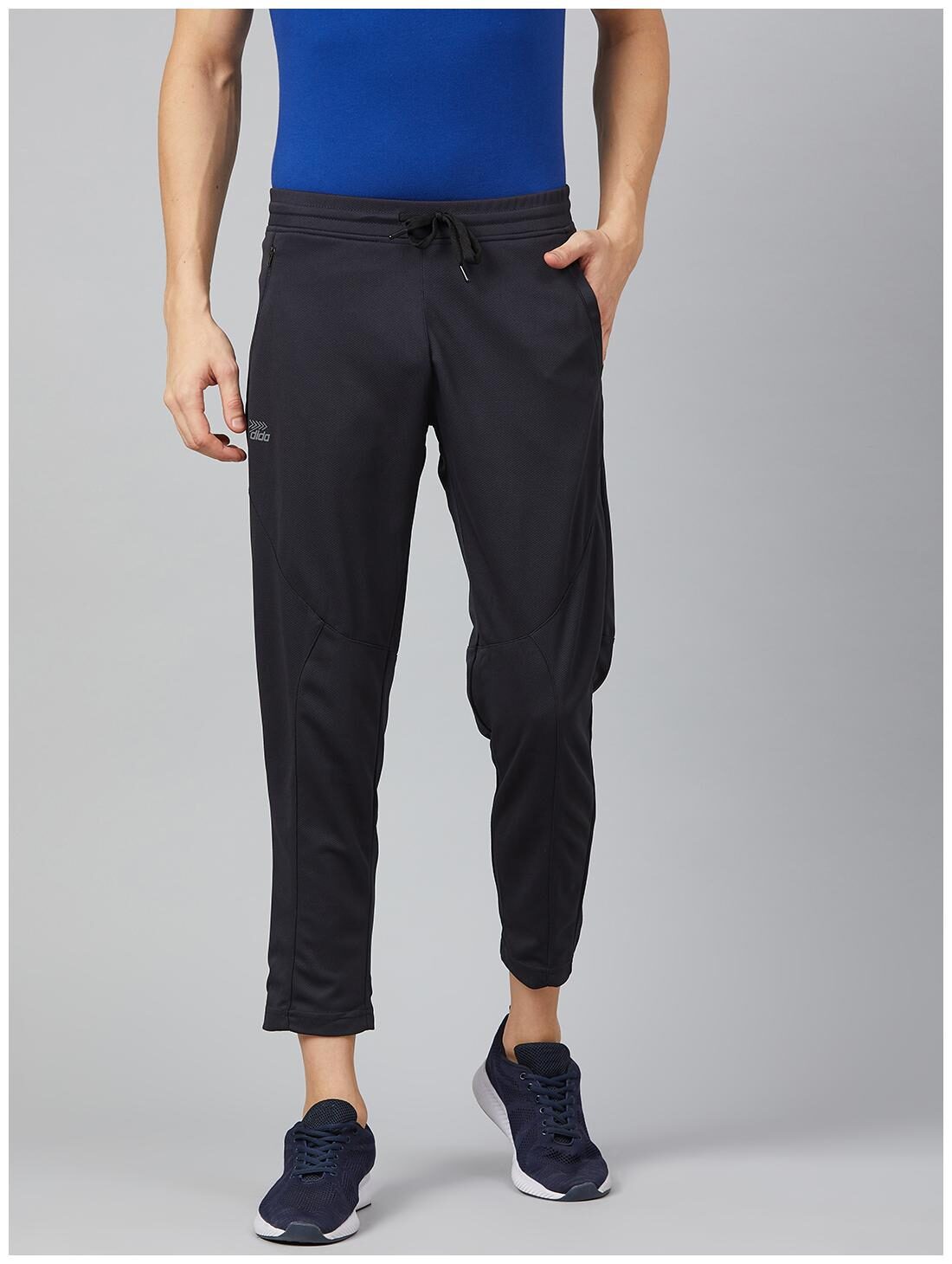 

Dida Men Navy blue Solid Slim fit Track pants