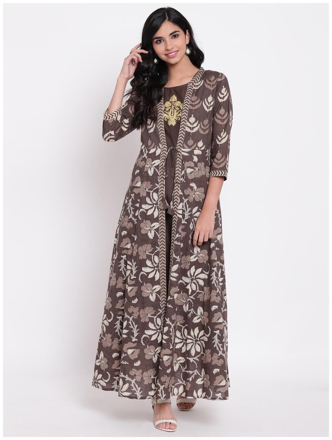 

Divena Women Brown Embroidered Straight Kurta
