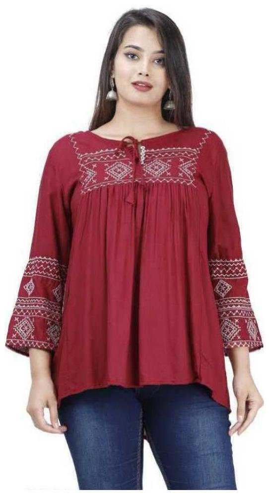 

DIVYANSHI FASHIONS Women Embroidered Regular tunic - Maroon