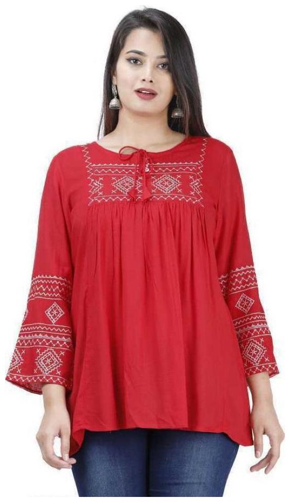 

DIVYANSHI FASHIONS Women Embroidered Regular tunic - Red