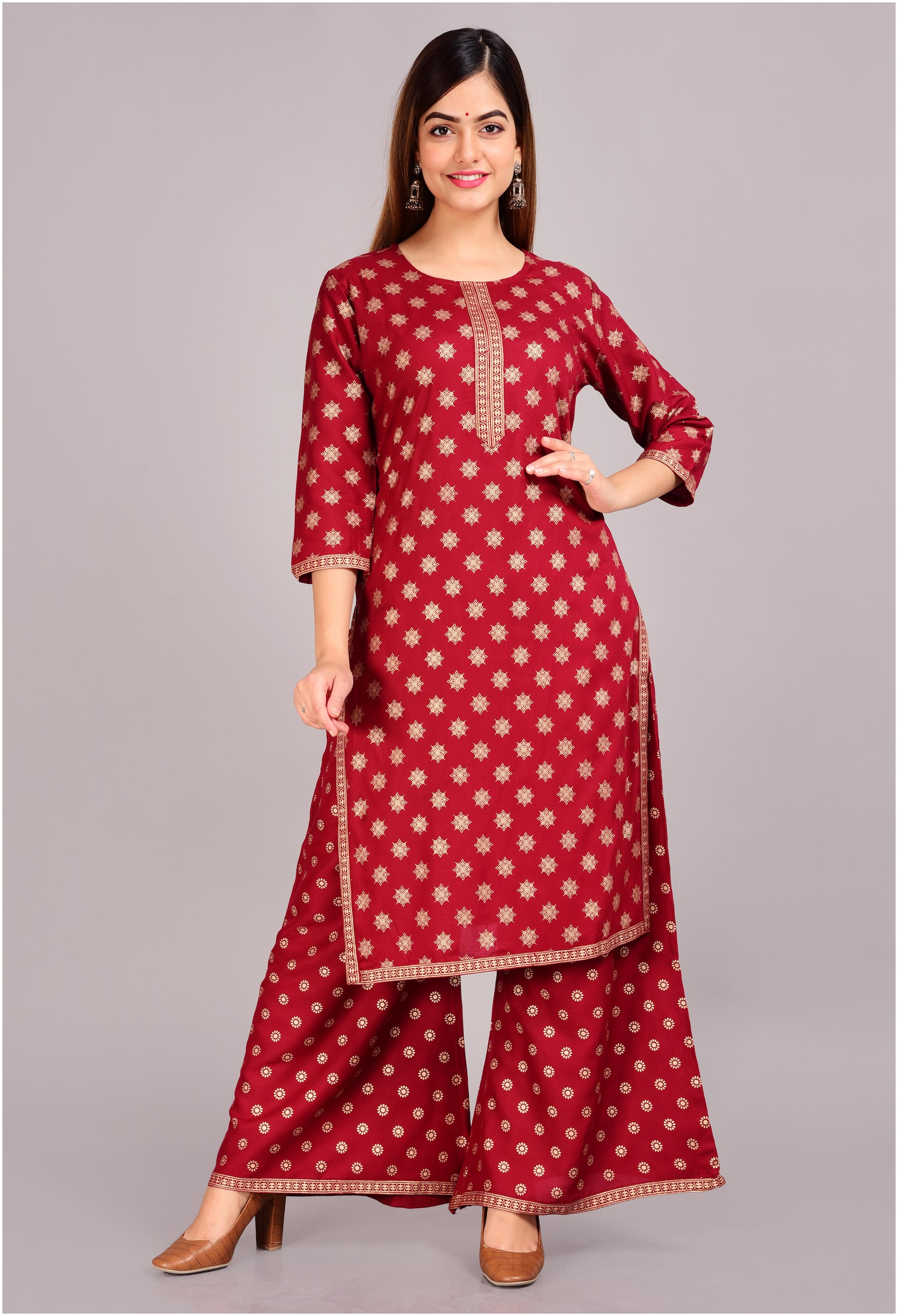 

DIVYANSHI FASHIONS Women Maroon Printed Straight Kurti With Palazzo