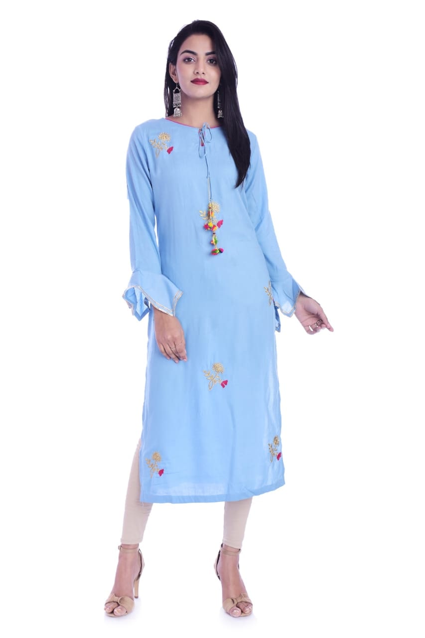 

DIVYANSHI FASHIONS Women Blue Embroidered Straight Kurti