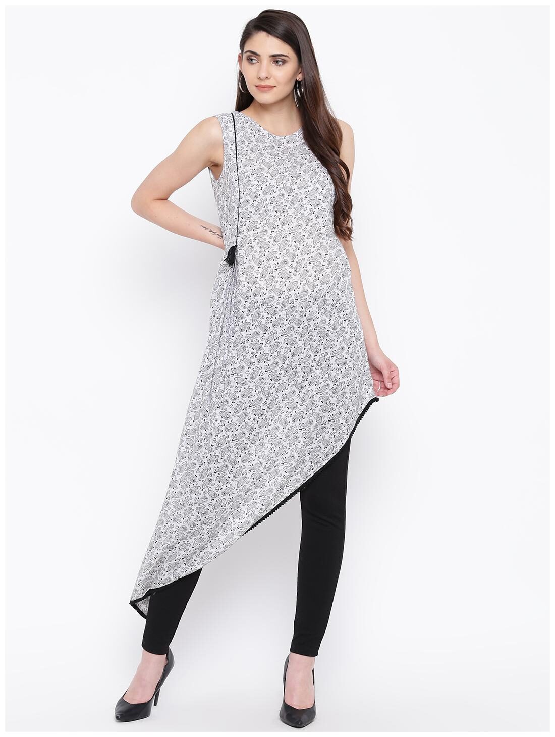 

DODO MOA Women White Printed Assymetrical Kurta