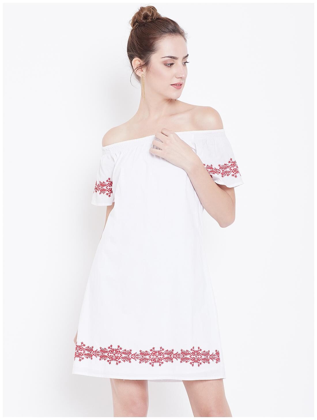 

DODO MOA White Solid A-line dress