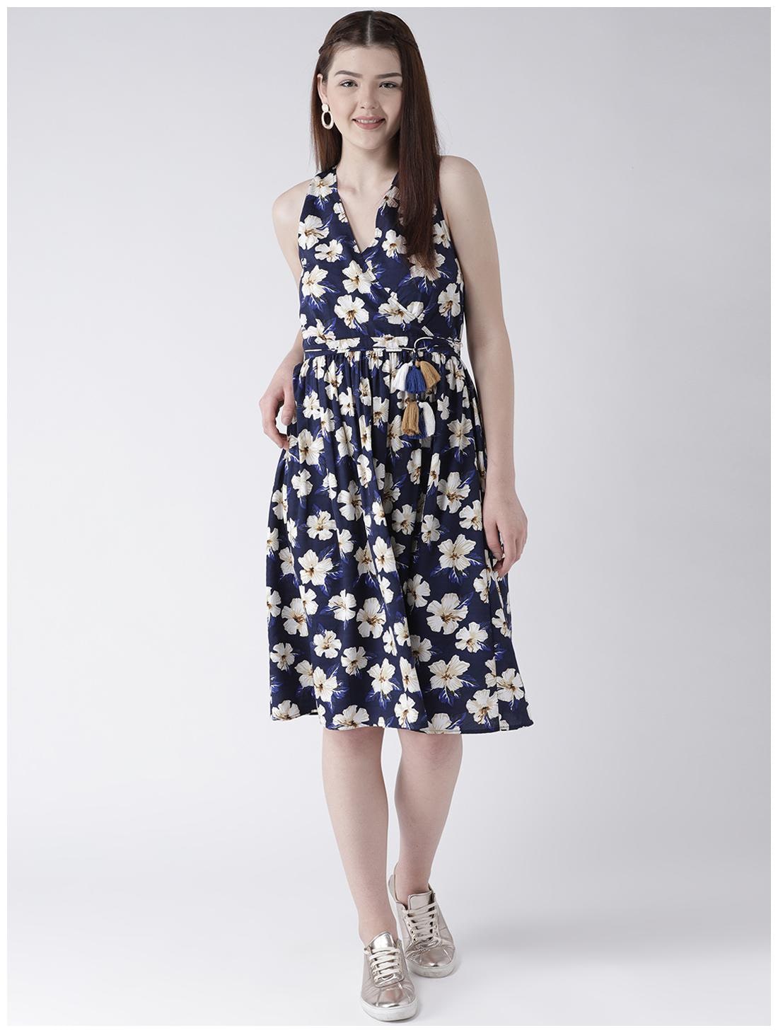 

DODO MOA Blue Printed Wrap dress