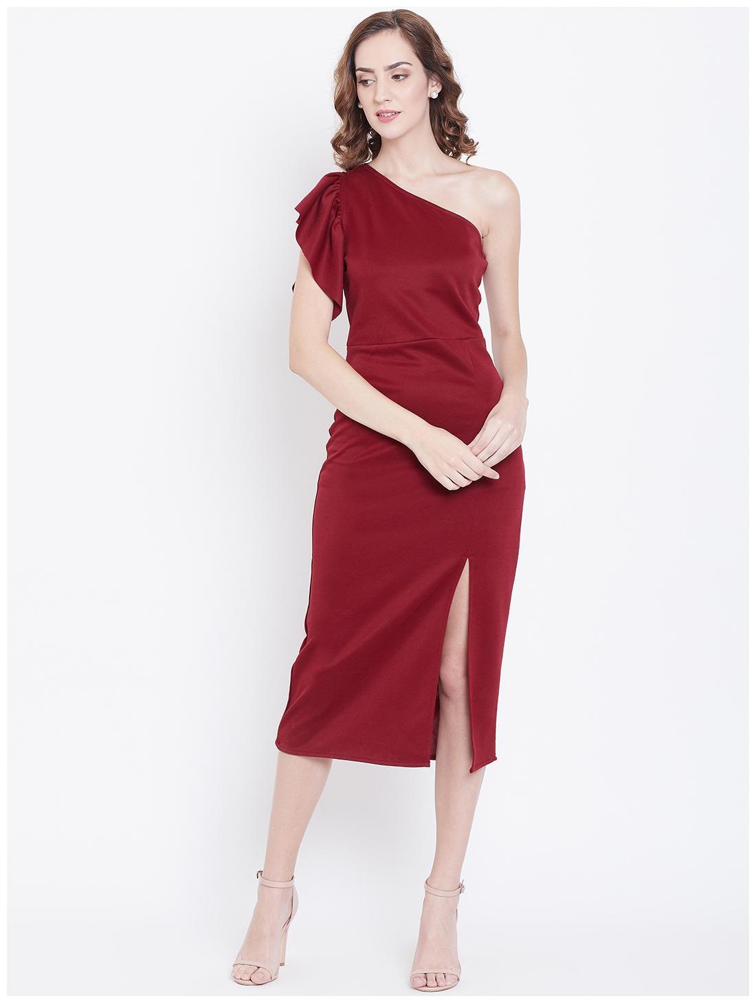 

DODO MOA Maroon Solid Sheath dress