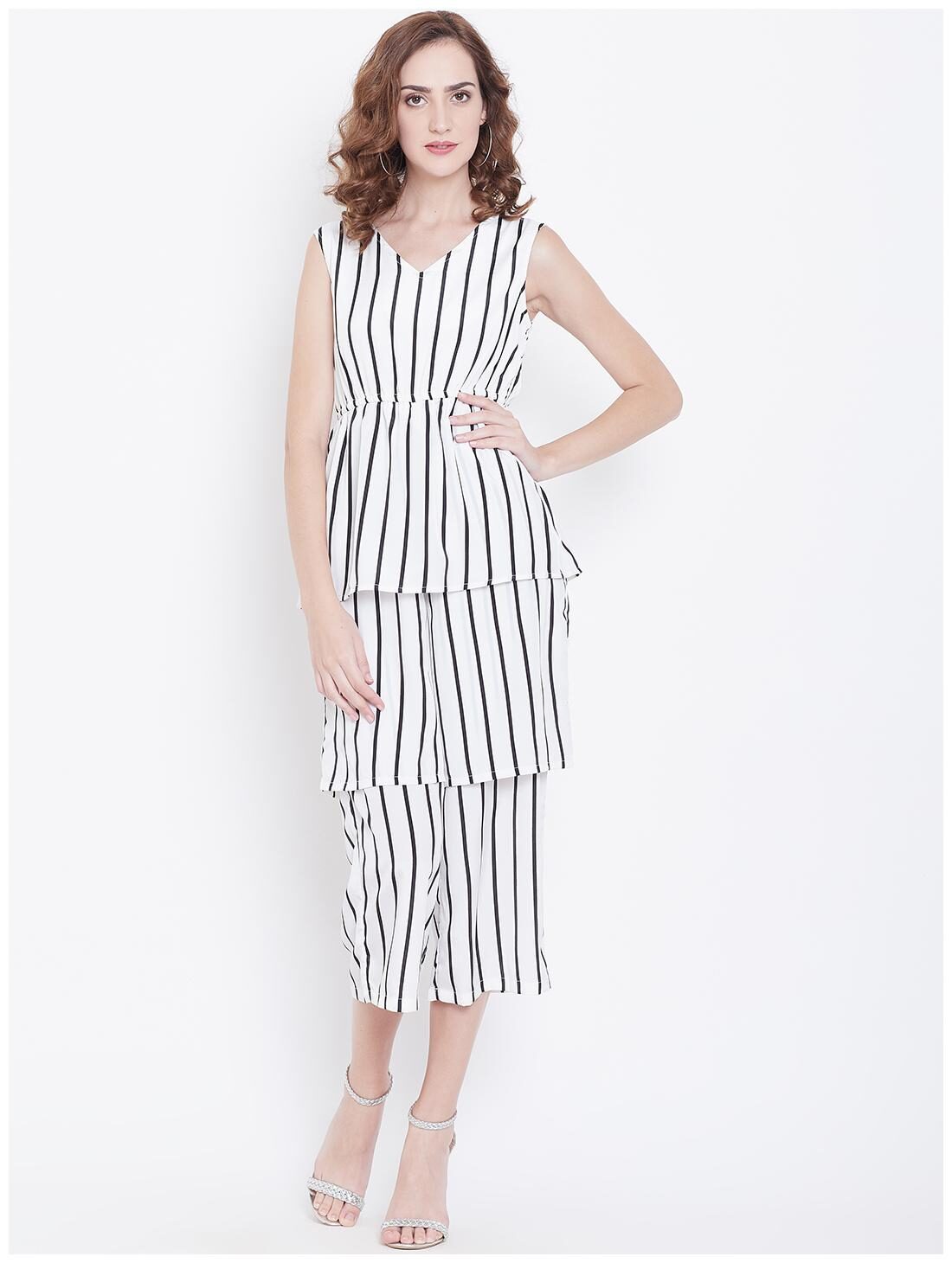 

DODO MOA Striped Jumpsuit - White