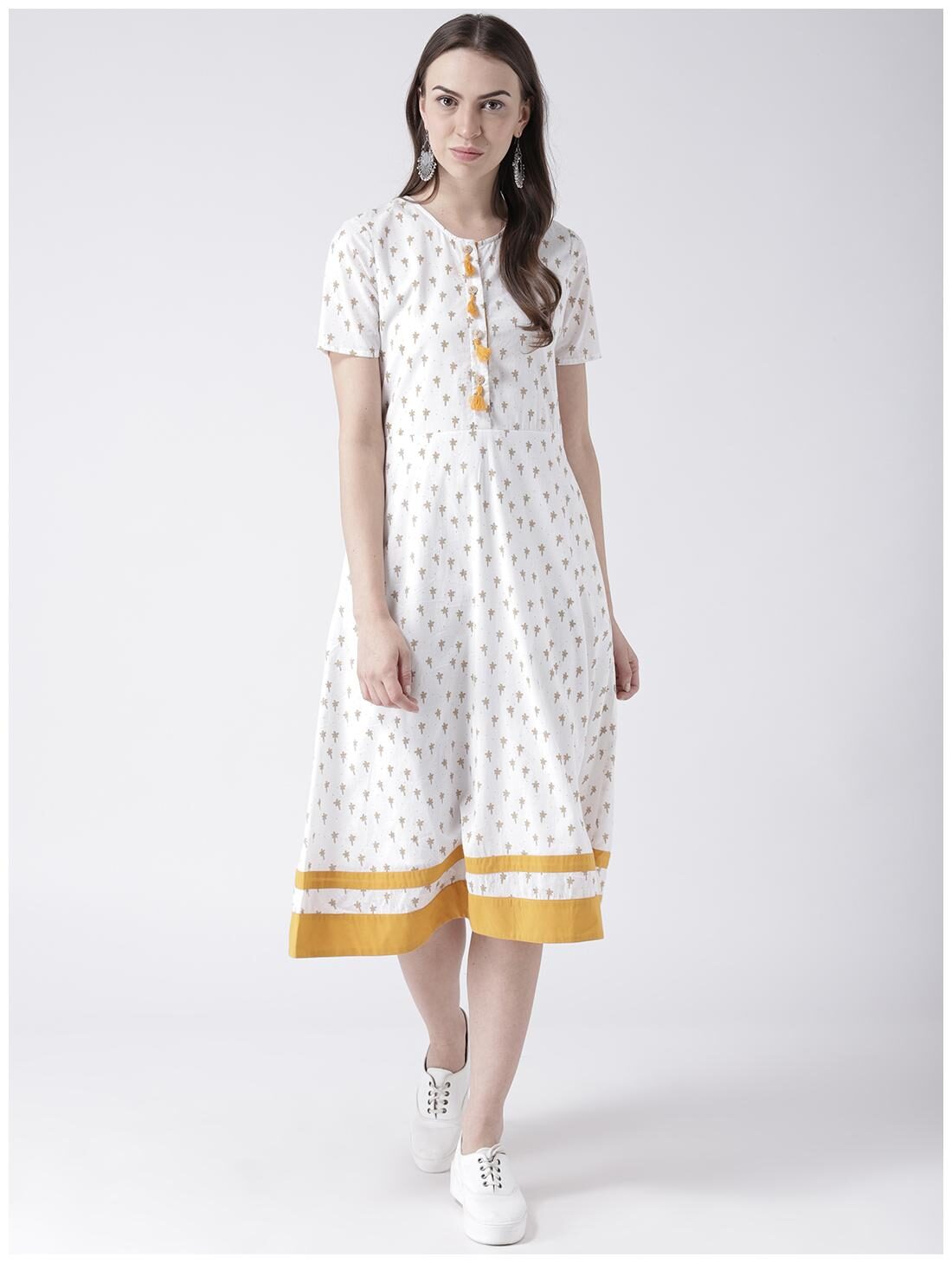 

DODO MOA White Printed Fit flare dress