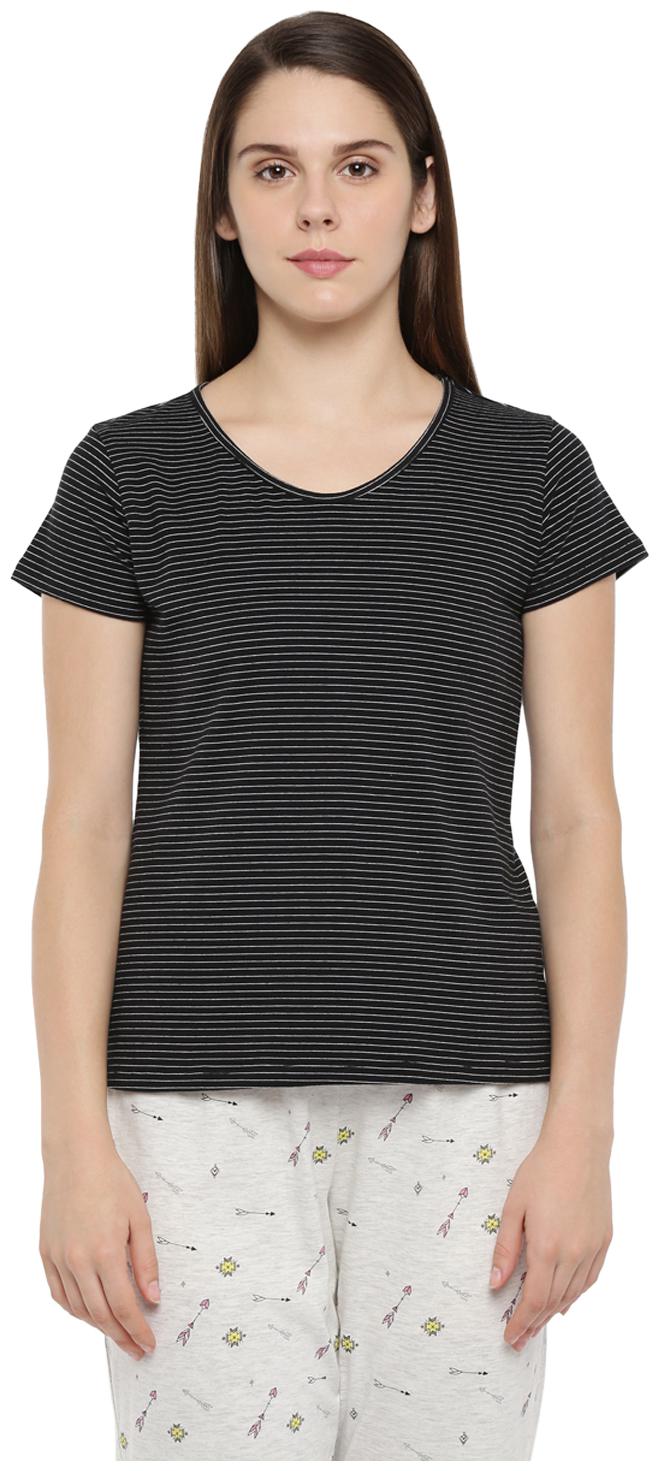 

Dreamz by Pantaloons Women Black Regular fit Round neck Cotton T shirt