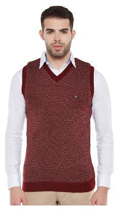 

Duke Men Red V neck Pullover