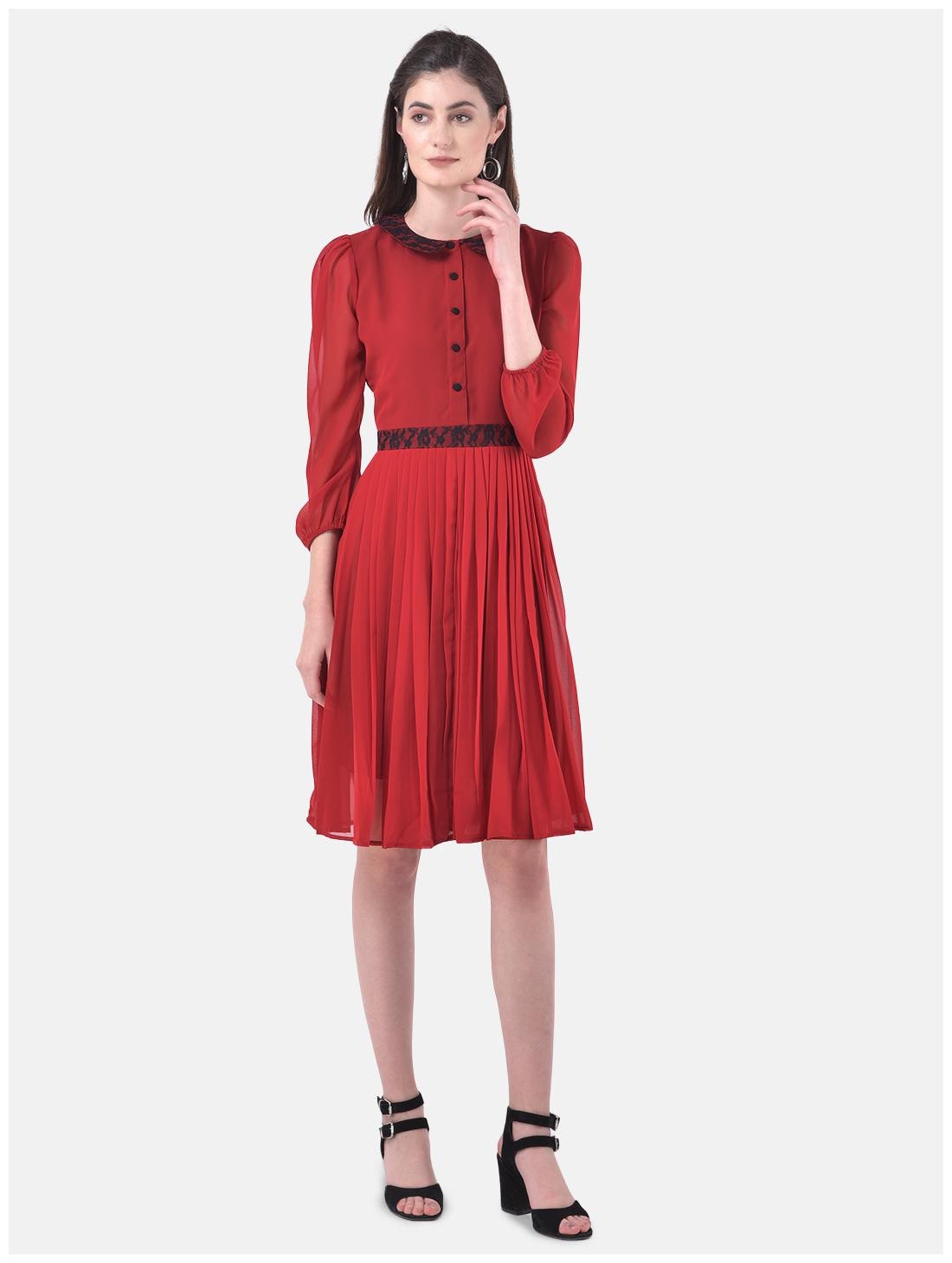 

Eavan Red Solid Fit flare dress