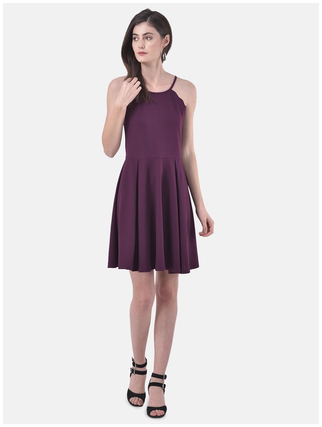 

Eavan Wine Solid Fit flare dress